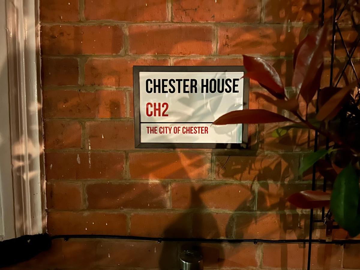 Chester House Guest House Exteriér fotografie Chester House, the home of the City of Chester