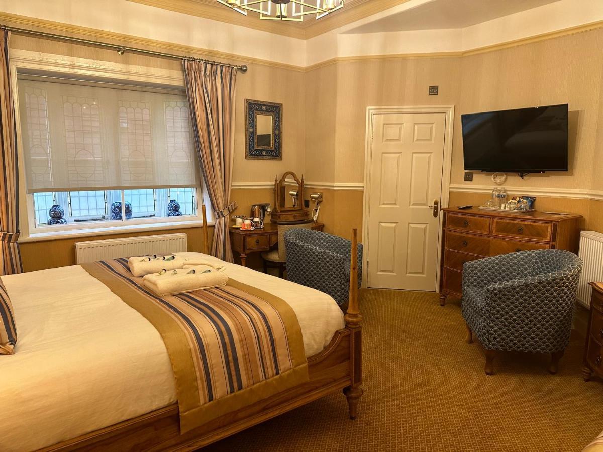 Chester House Guest House Exteriér fotografie A bedroom at the hotel
