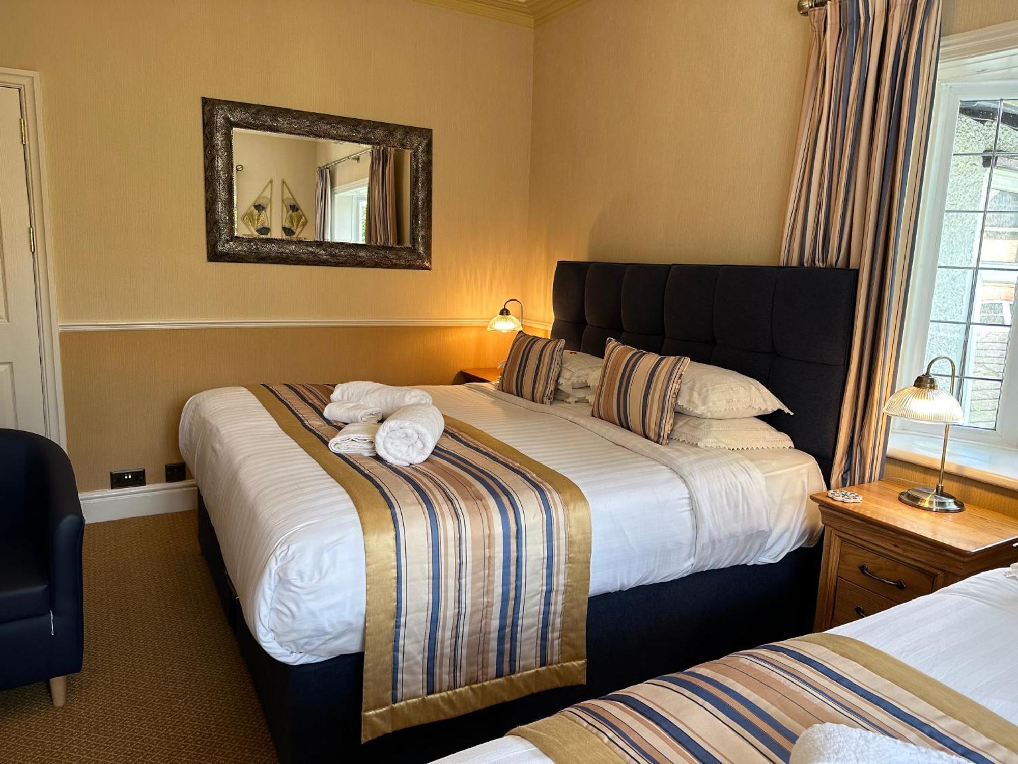 Chester House Guest House Exteriér fotografie A bedroom at the hotel